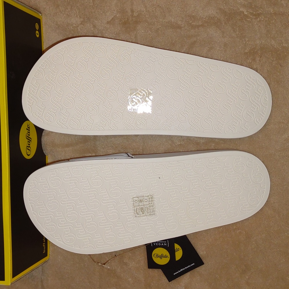 👣BUFFALO 💮White Riley Slides "Love Life"footwear - Picture 12 of 15